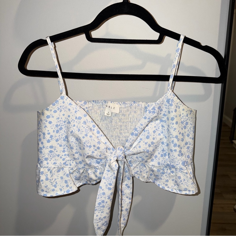 Mable By Anthropologie Floral Blue Crop Top Small Adjustable Spring Summer
